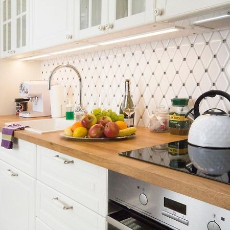 Apartament Prowansalski Z Miejscem Parkingowym กดัญสก์ ภายนอก รูปภาพ
