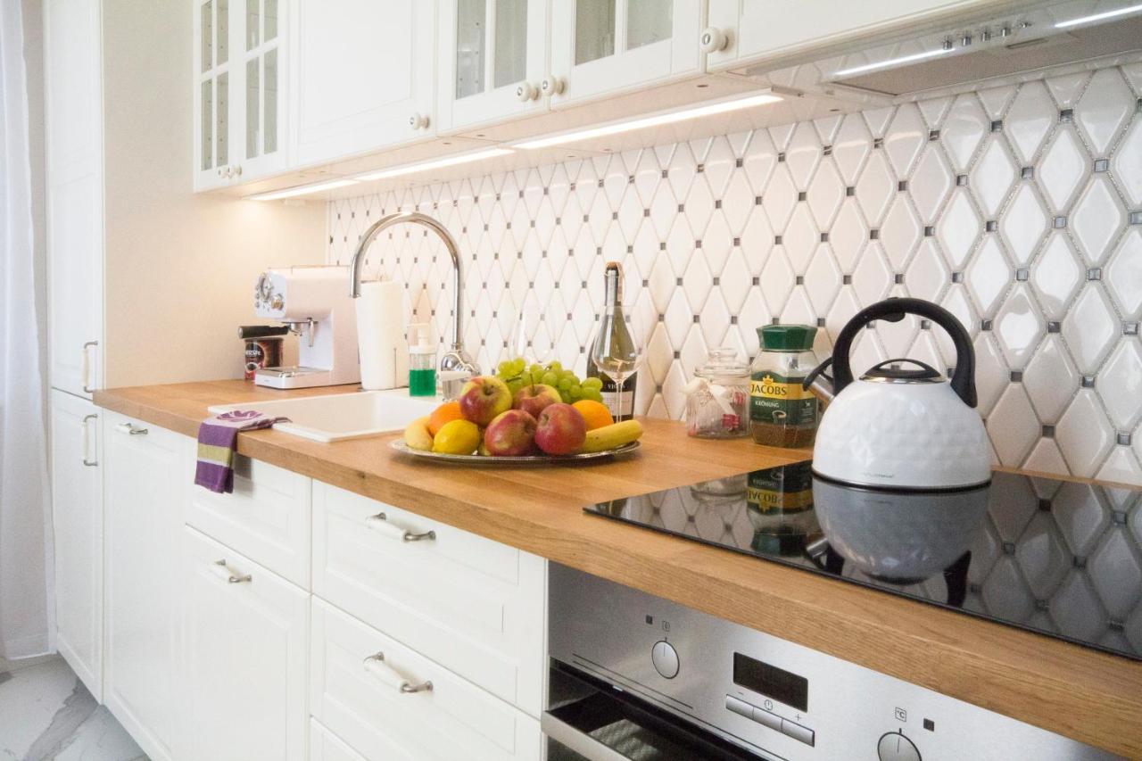 Apartament Prowansalski Z Miejscem Parkingowym กดัญสก์ ภายนอก รูปภาพ