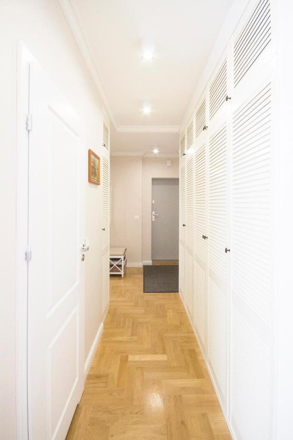Apartament Prowansalski Z Miejscem Parkingowym กดัญสก์ ภายนอก รูปภาพ