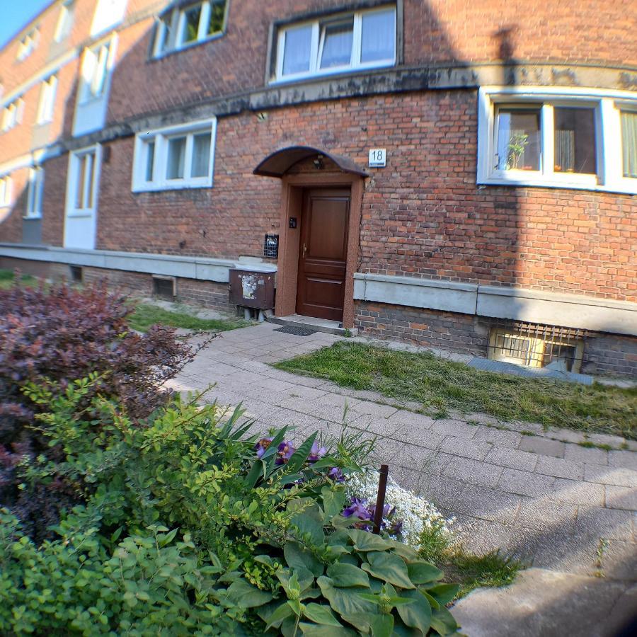 Apartament Prowansalski Z Miejscem Parkingowym กดัญสก์ ภายนอก รูปภาพ